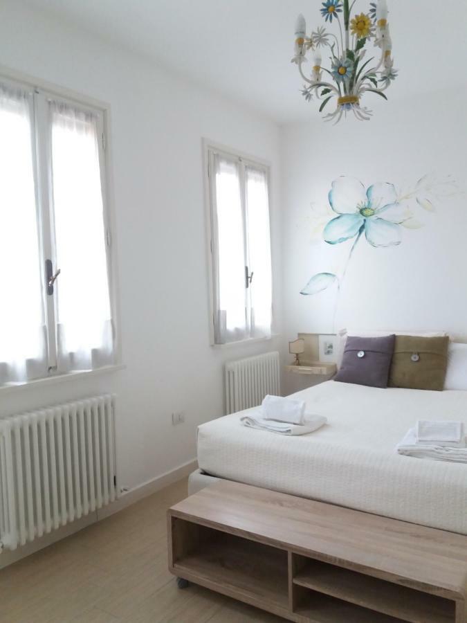 A Casa Di Dora Bed & Breakfast Treviso Ngoại thất bức ảnh